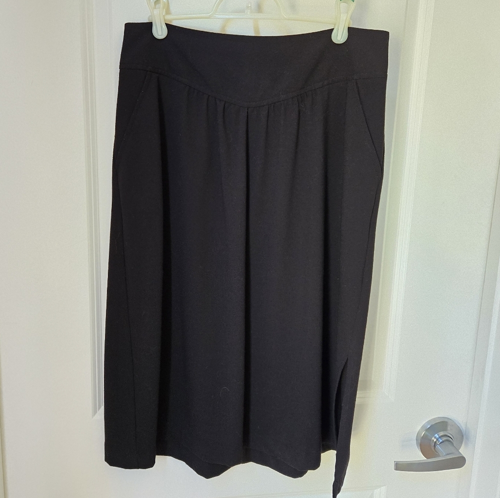 Kensie Black Side-Slit Pleated Midi Skirt Sz 8